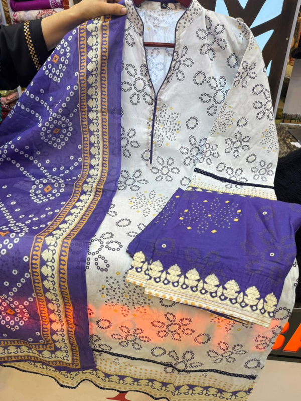 Pakistani Inspired Item